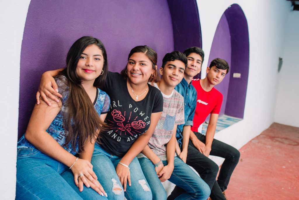 Galería03 – Colegio Superior de Ciencias Valle de Castaño